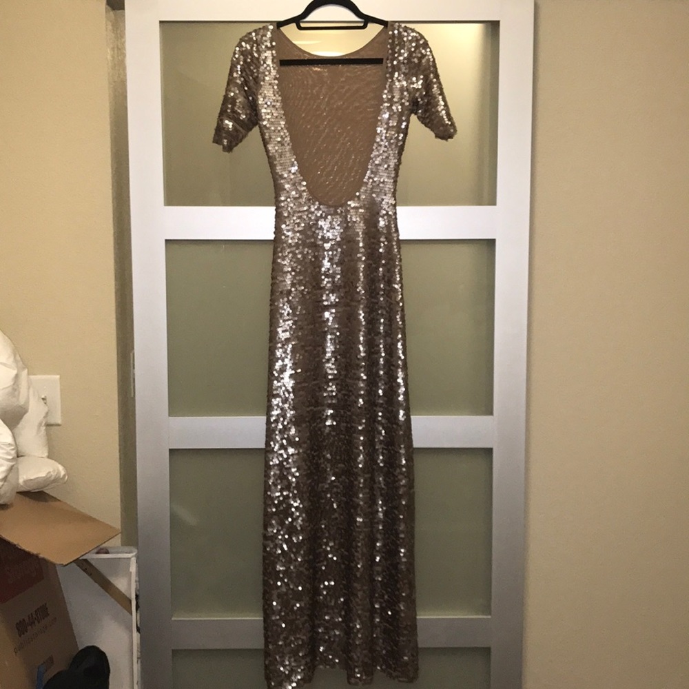 BCBG Maxazria Sequin Ennor Evening Gown - Picture 7 of 8
